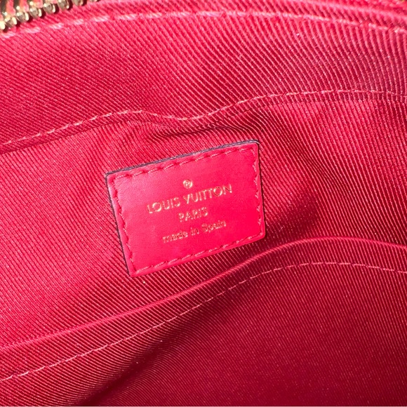 Louis Vuitton Monogram Saintonge Red - Picture 4 of 6